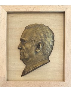 Tito relief